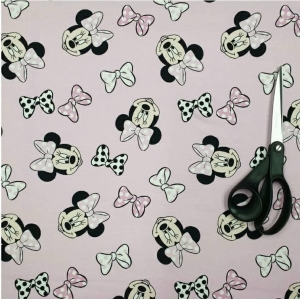 Minnie Mouse Stoff - Sommersweat - Kinderstoff - Minnie mit rosa Schleife auf rosanem Hintergrund