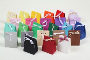 10 Geschenktüten aus Tonkarton Farbe frei wählbar - Gastgeschenke - Handarbeit kaufen