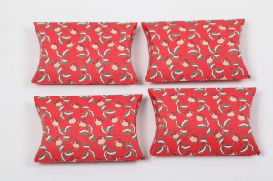 4 selbst gebastelte Pillow Boxen als Gastgeschenk/Geldgeschenk -Verpackung aus Motivkarton 270 gr   - Handarbeit kaufen