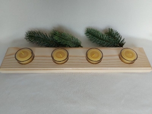 Adventskranz aus Holz puristisch und nachhaltig, mit Gläschen für ein Bienenwachsteelicht kaufen