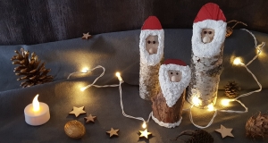 Trio Deko-Weihnachtsmänner aus Holz handgemachter toller Hingucker für die Weihnachtszeit