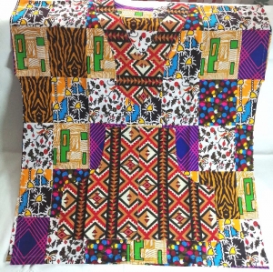 Farbenfrohes afrikanisches Shirt mit Kängurutasche in Gr. XL  