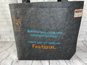 Sehr schöne bestickte Filztasche/ Tragetasche/ Shopper Mama Festival, Spruch
