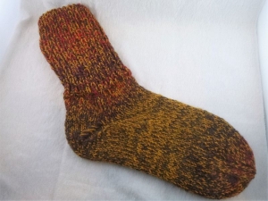 Handgestrickte extra dicke Socken in senfgelb/ braun Größe 40/41 - Handarbeit kaufen