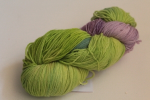 Handgefärbte Kuschel-Sockenwolle Nr. 270 (nicht nur für Socken) von Farbenspielerei
