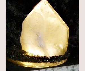 beleuchteter Bergkristall