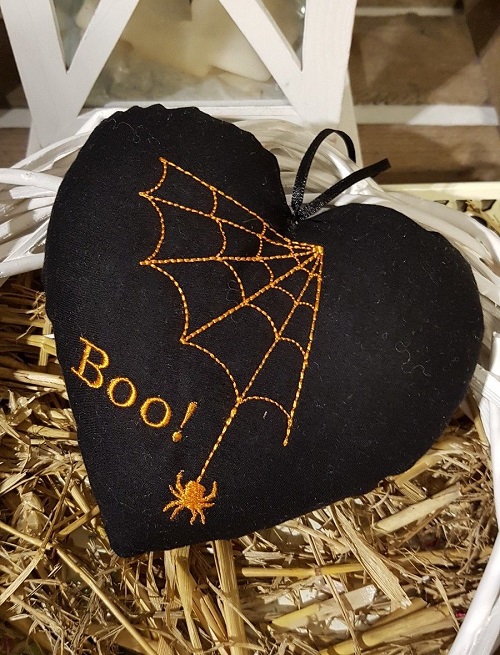 Boo! Halloween-Herz